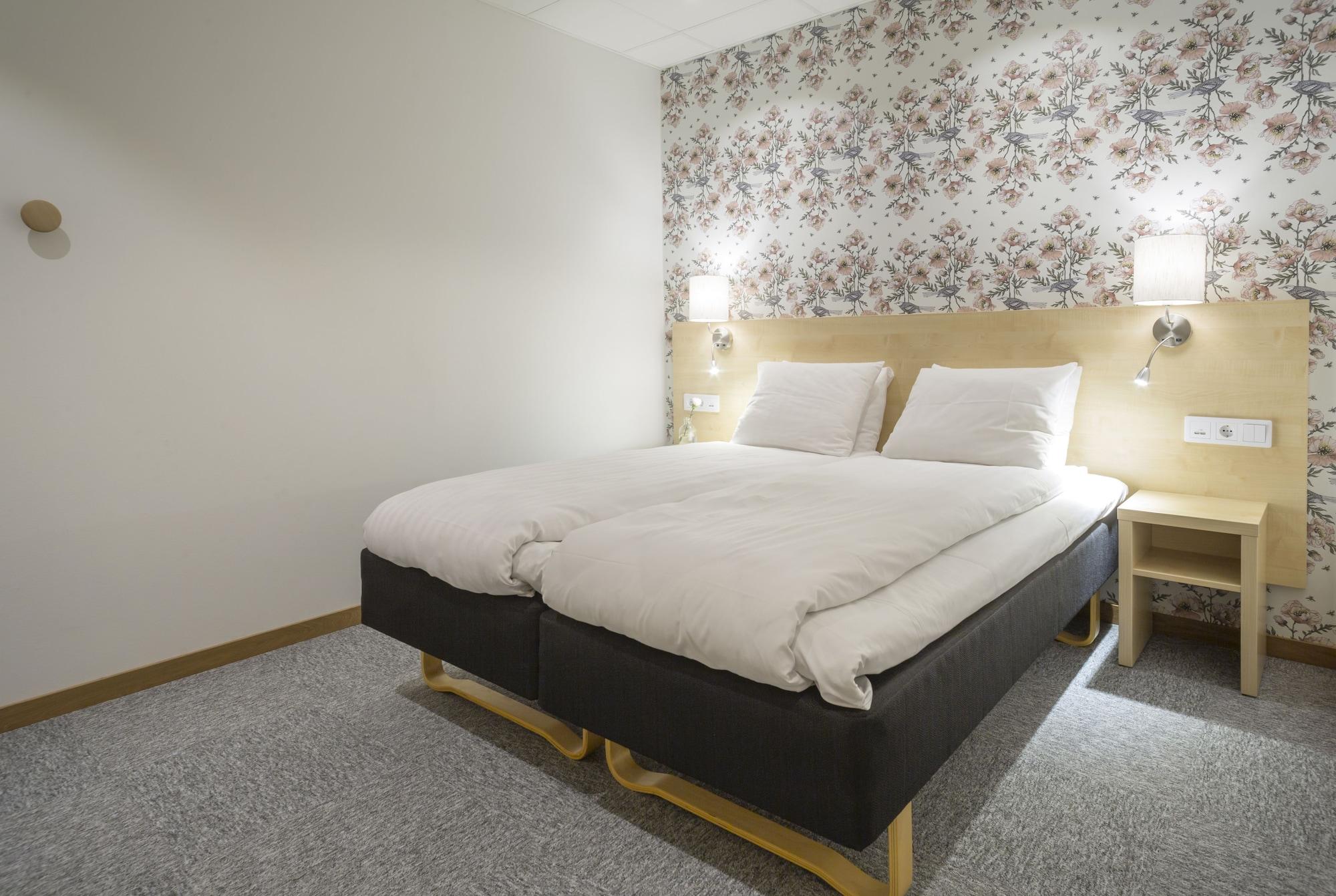 First Hotel Dragonen Umea Luaran gambar