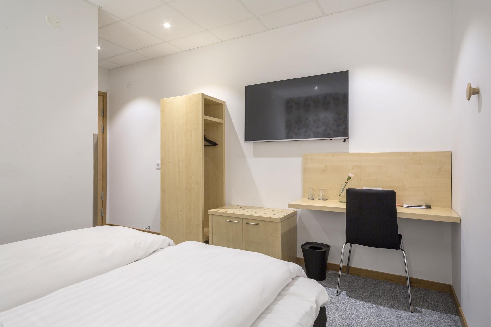 First Hotel Dragonen Umea Luaran gambar