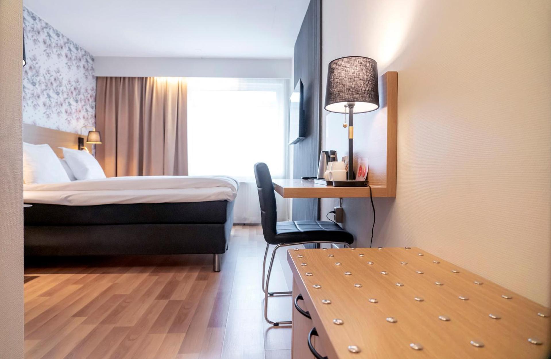 First Hotel Dragonen Umea Luaran gambar